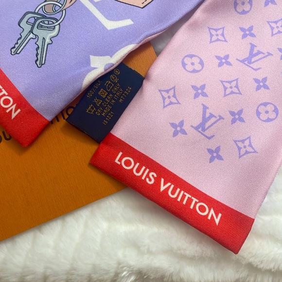 LV Silk Monogram Gradient By The Pool Bandeau Purple and Blue - Picture 2 of 5